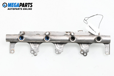 Fuel rail for Volkswagen Passat V Sedan B6 (03.2005 - 12.2010) 2.0 FSI, 150 hp