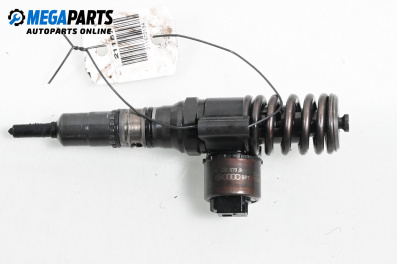 Diesel fuel injector for Audi A3 Hatchback II (05.2003 - 08.2012) 2.0 TDI, 140 hp, № 03G 130 073 B