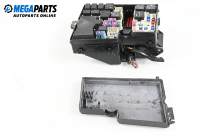 Fuse box for Mazda CX-7 SUV (06.2006 - 12.2014) 2.2 MZR-CD AWD, 173 hp