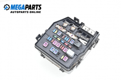 Fuse box for Honda CR-V III SUV (06.2006 - 01.2012) 2.2 i-CTDi 4WD (RE6), 140 hp