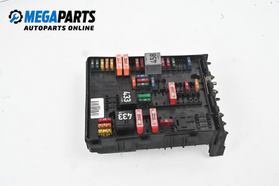 Fuse box for Audi A3 Sportback I (09.2004 - 03.2015) 2.0 TDI 16V, 140 hp