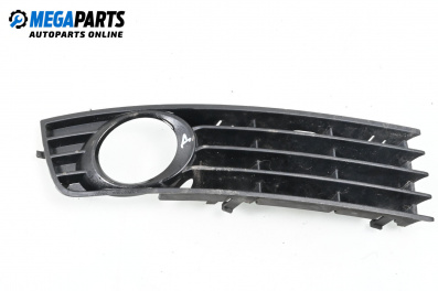 Nebelscheinwerfer abdeckung for Audi A4 Avant B6 (04.2001 - 12.2004), combi, position: rechts