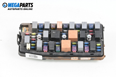 Fuse box for Chevrolet Captiva SUV (06.2006 - ...) 2.0 D 4WD, 150 hp