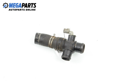 Water connection for Land Rover Discovery III SUV (07.2004 - 09.2009) 2.7 TD 4x4, 190 hp