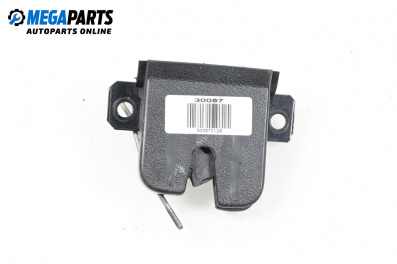 Încuietoare portbagaj for Volkswagen Touareg SUV I (10.2002 - 01.2013), suv, position: din spate