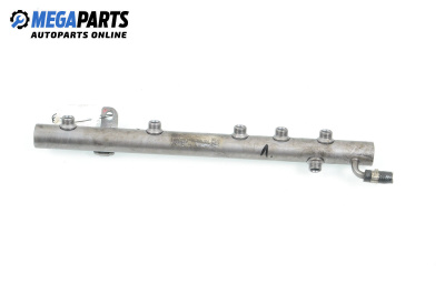 Fuel rail for Mercedes-Benz GL-Class SUV (X164) (09.2006 - 12.2012) GL 420 CDI 4-matic (164.828), 306 hp