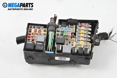 Fuse box for Ford Kuga SUV I (02.2008 - 11.2012) 2.0 TDCi 4x4, 136 hp