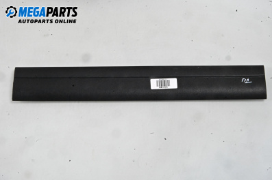 Plastic interior for BMW 3 Series E90 Touring E91 (09.2005 - 06.2012), 5 uși, combi, position: dreapta