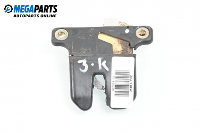 Încuietoare portbagaj for Volkswagen Passat III Sedan B5 (08.1996 - 12.2001), sedan, position: din spate