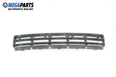 Grilă în bara de protecție for Volkswagen Golf IV Hatchback (08.1997 - 06.2005), hatchback, position: fața