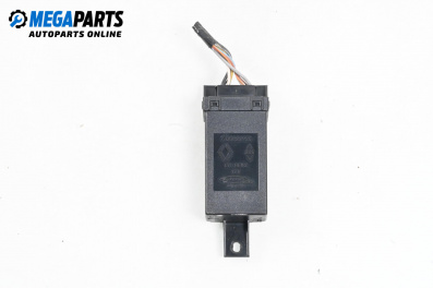 Central lock module for Renault Laguna I Grandtour (09.1995 - 03.2001), № 7700822928