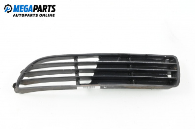 Gitter im stoßstange for Audi A4 Avant B5 (11.1994 - 09.2001), combi, position: vorderseite