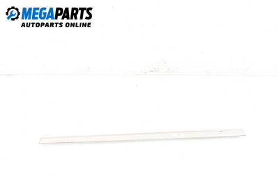 Exterior moulding for Mercedes-Benz C-Class Estate (S203) (03.2001 - 08.2007), station wagon, position: left