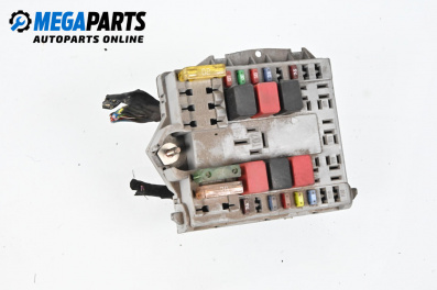 Fuse box for Fiat Doblo Cargo I (11.2000 - 02.2010) 1.6 Natural Power, 103 hp