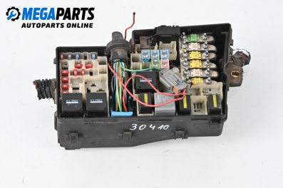 Fuse box for Ford Focus C-Max (10.2003 - 03.2007) 2.0 TDCi, 136 hp