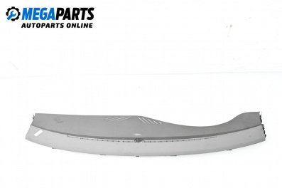 Fantă de aer parbriz for Audi Q7 SUV I (03.2006 - 01.2016)