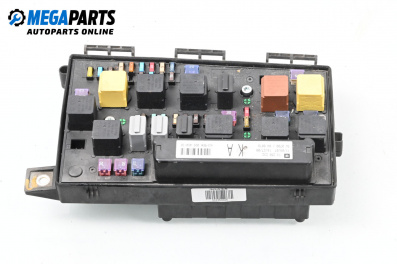 Fuse box for Opel Astra H GTC (03.2005 - 10.2010) 1.7 CDTI, 125 hp