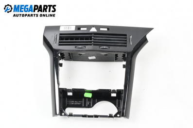 Central console for Opel Astra H GTC (03.2005 - 10.2010)