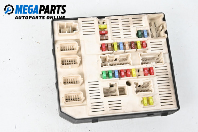 Fuse box for Renault Megane III Grandtour (11.2008 - 04.2016) 1.5 dCi (KZ0C, KZ1A), 90 hp, № 284B60008R