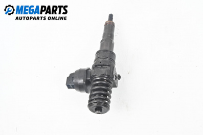 Diesel fuel injector for Volkswagen Touareg SUV I (10.2002 - 01.2013) 2.5 R5 TDI, 174 hp