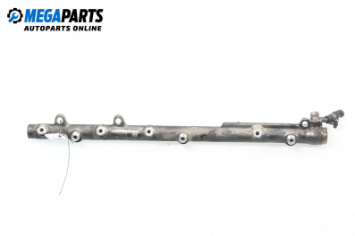 Fuel rail for BMW 5 Series E60 Touring E61 (06.2004 - 12.2010) 525 d, 177 hp, № 7788