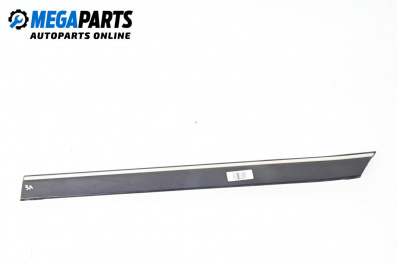 Material profilat ușă for Mercedes-Benz C-Class Sedan (W203) (05.2000 - 08.2007), sedan, position: stânga - spate