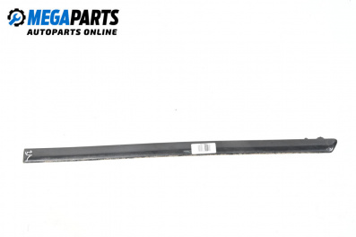 Türleiste for Volkswagen Golf IV Hatchback (08.1997 - 06.2005), hecktür, position: links, rückseite