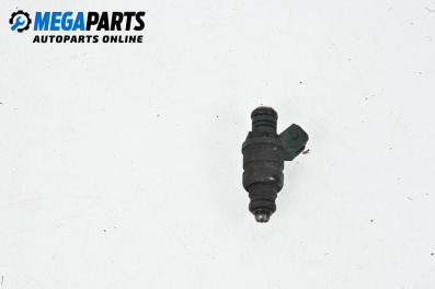 Gasoline fuel injector for Volkswagen Bora Sedan (10.1998 - 12.2013) 1.6, 101 hp