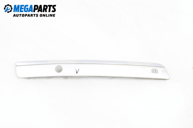 Material profilat bară de protecție față for Audi A8 Sedan 4E (10.2002 - 07.2010), sedan, position: fața