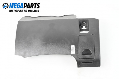 Interieur kunststoffbauteile unter dem armaturenbrett for Chevrolet Captiva SUV (06.2006 - ...), 5 türen, suv