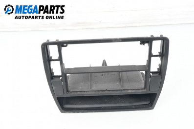 Consola centrală for Volkswagen Passat III Sedan B5 (08.1996 - 12.2001)