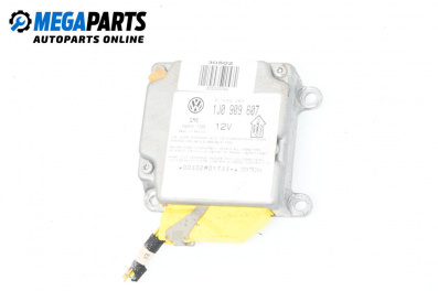 Airbag module for Volkswagen Passat III Sedan B5 (08.1996 - 12.2001), № 1J0909607