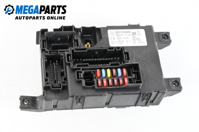 Fuse box for Fiat Punto Grande Punto (06.2005 - 07.2012) 1.4 16V, 95 hp, № 00517954300