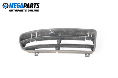 Bumper grill for Volkswagen Bora Sedan (10.1998 - 12.2013), sedan, position: front