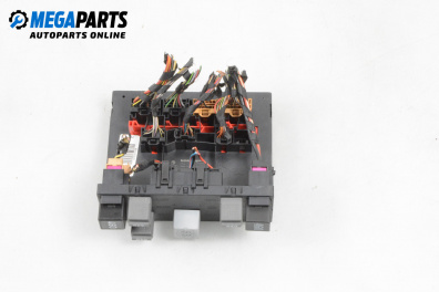 Fuse box for Volkswagen Passat V Sedan B6 (03.2005 - 12.2010) 2.0 TDI 16V, 140 hp