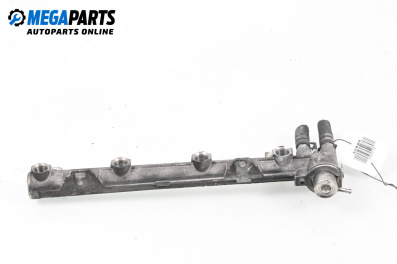 Fuel rail for Volkswagen Golf IV Hatchback (08.1997 - 06.2005) 1.4 16V, 75 hp