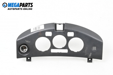 Zentralkonsole for Nissan Micra III Hatchback (01.2003 - 06.2010)