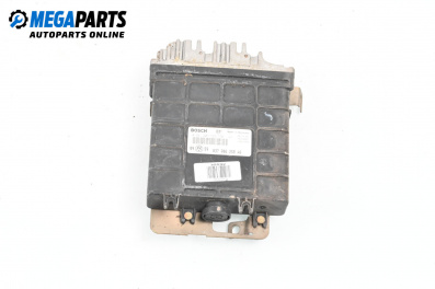 ECU for Volkswagen Golf III Hatchback (08.1991 - 07.1998) 1.6, 101 hp, № 0261203729/730