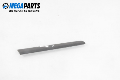 Material profilat exterior for Volkswagen Polo Hatchback IV (10.2001 - 12.2005), hatchback, position: dreapta