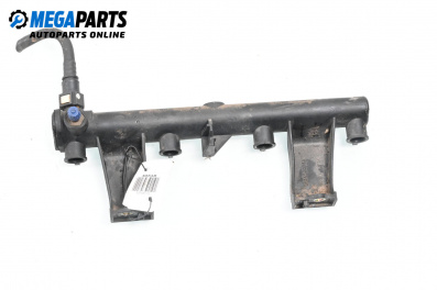 Fuel rail for Peugeot 307 Hatchback (08.2000 - 12.2012) 1.6 16V, 109 hp