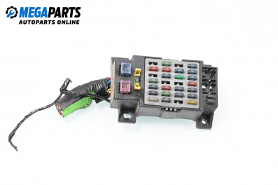 Fuse box for Kia Sportage SUV I (04.1994 - 04.2005) 2.0 TD 4WD, 83 hp