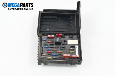 Fuse box for Volkswagen Passat V Sedan B6 (03.2005 - 12.2010) 2.0 FSI, 150 hp