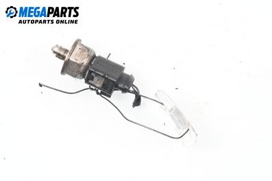 Sensor kraftstoffdruck for Volkswagen Passat V Sedan B6 (03.2005 - 12.2010)