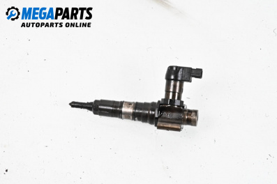 Diesel fuel injector for Volkswagen Passat V Variant B6 (08.2005 - 11.2011) 2.0 TDI, 170 hp