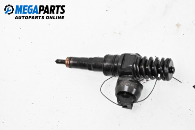 Diesel fuel injector for Volkswagen Touareg SUV I (10.2002 - 01.2013) 2.5 R5 TDI, 174 hp