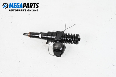 Diesel fuel injector for Volkswagen Touareg SUV I (10.2002 - 01.2013) 2.5 R5 TDI, 174 hp