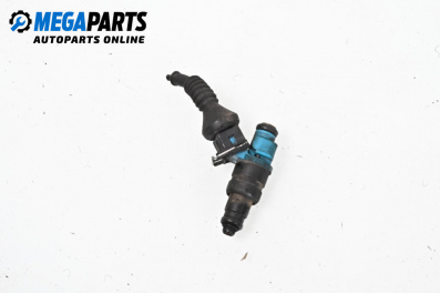 Gasoline fuel injector for Volkswagen Passat III Variant B5 (05.1997 - 12.2001) 1.6, 101 hp