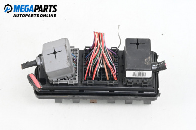 Fuse box for Chevrolet Captiva SUV (06.2006 - ...) 2.0 D 4WD, 150 hp