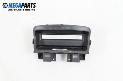 Zentralkonsole for Chevrolet Cruze Sedan (J300) (05.2009 - ...)