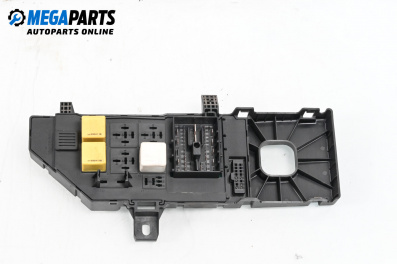 Fuse box for Saab 9-3 Sedan (09.2002 - 02.2015) 2.2 TiD, 125 hp